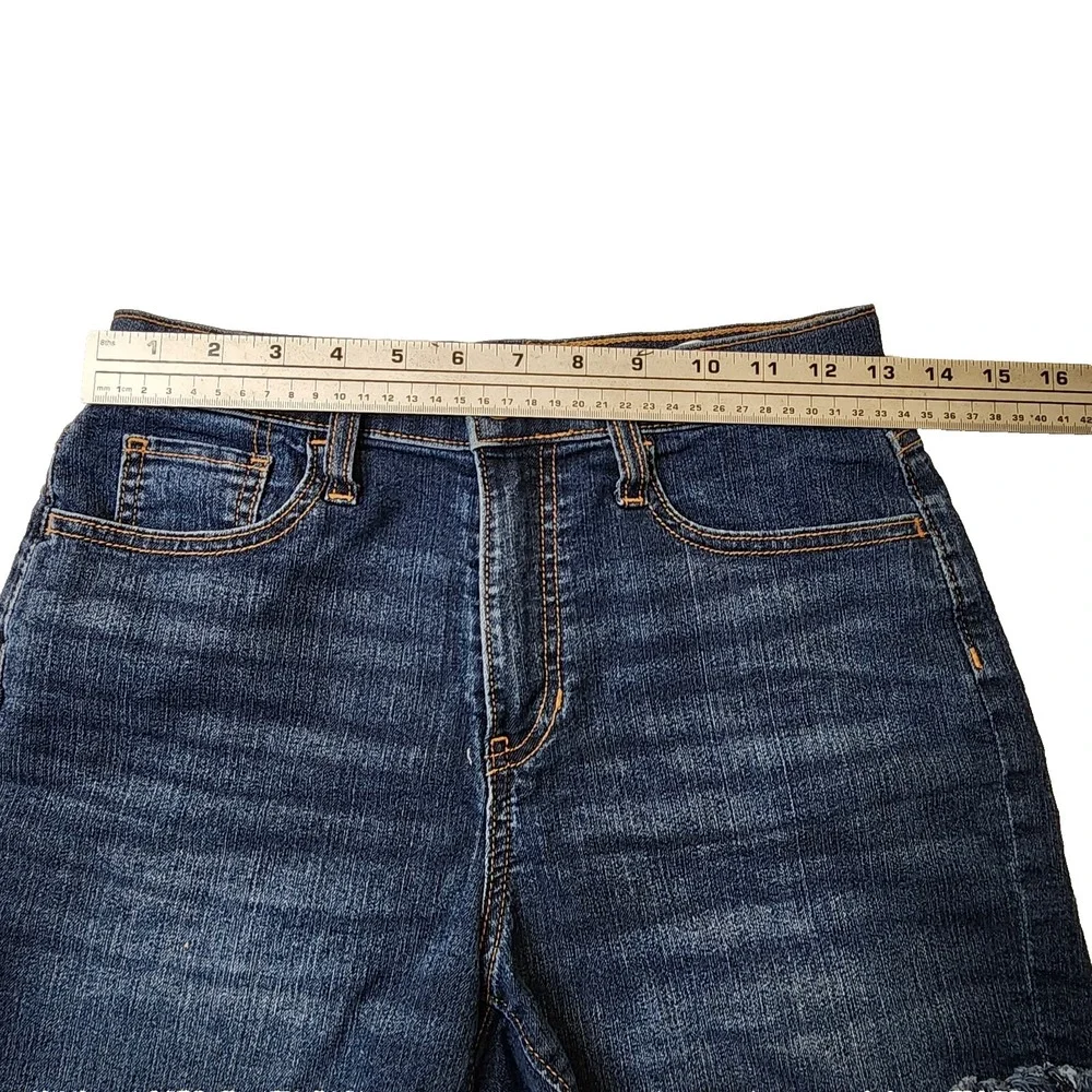 Old Navy Girls Youth Denim Shorts Pockets Blue Size 16